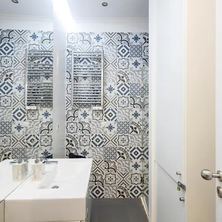 Guest house Pleasant Shared In The Historic Center Of Lisbon